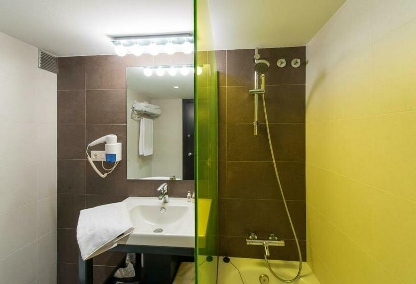 Номер Стандарт, New Hotel Colon