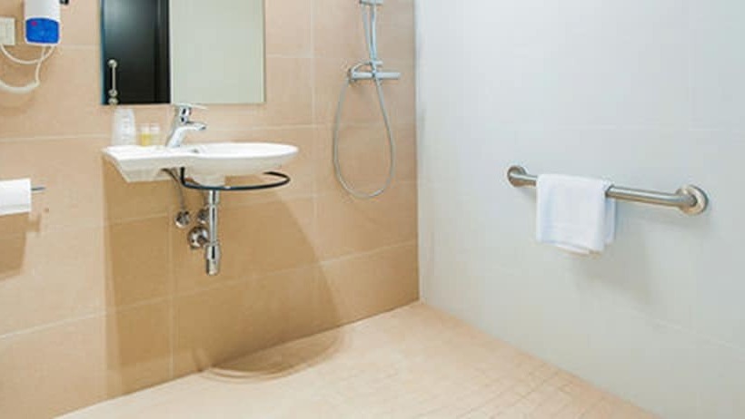 جناح جونيور لذوى الاحتياجات الخاصة, New Hotel Colon