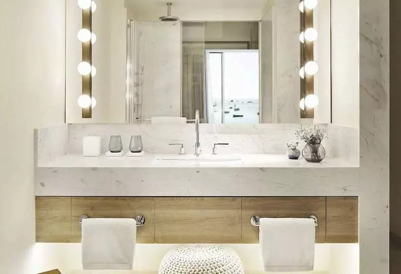 اتاق لوکس با چشمانداز دریا, Nobu Hotel Ibiza Bay