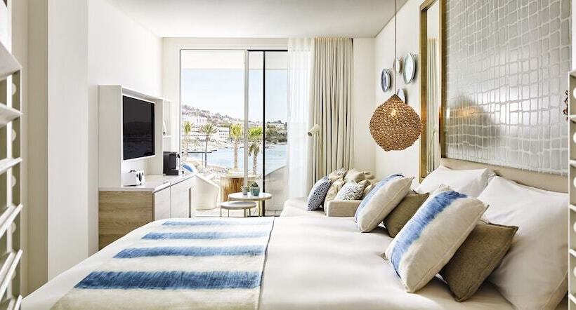 اتاق لوکس با چشم‌انداز دریا, Nobu Hotel Ibiza Bay