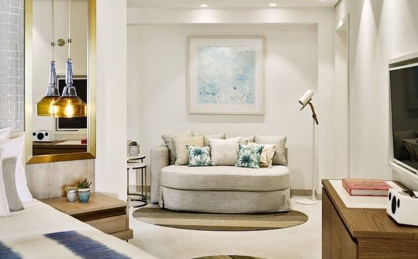 Deluxe Suite Sea View, Nobu Hotel Ibiza Bay