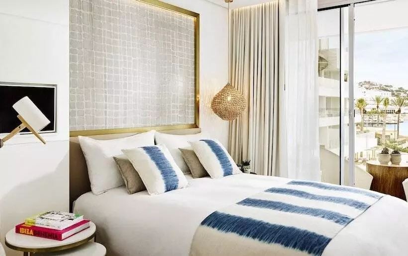 اتاق استاندارد با چشمانداز دریا, Nobu Hotel Ibiza Bay