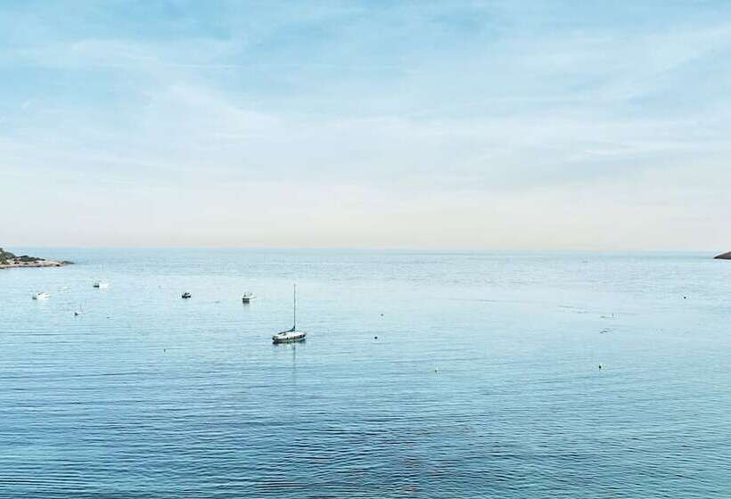 سوئیت رویال, Nobu Hotel Ibiza Bay