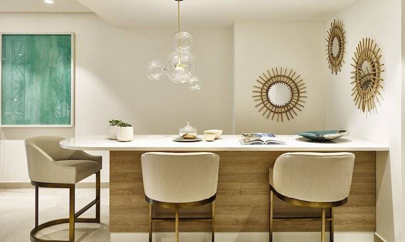 سوئیت رویال, Nobu Hotel Ibiza Bay