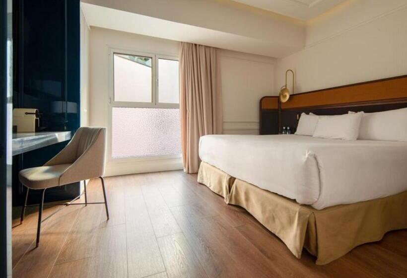 غرفة قياسية داخلية, Only You Hotel Valencia