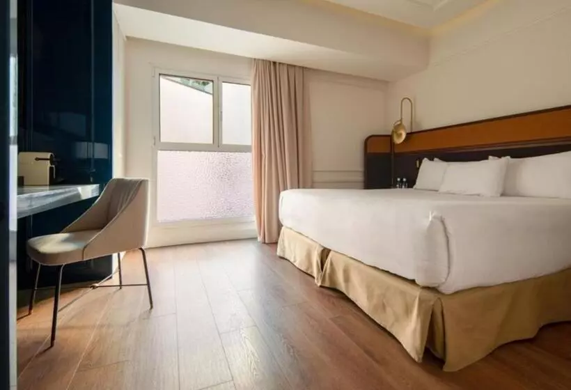 スタンダードインサイドビュールーム, Only You Hotel Valencia