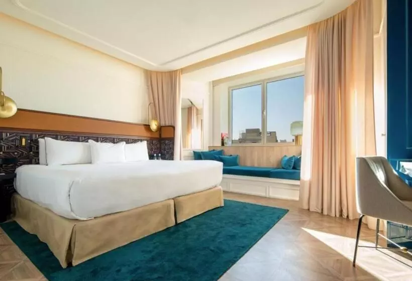スーペリアースイート, Only You Hotel Valencia