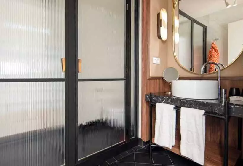 スタンダードインサイドビュールーム, Only You Hotel Valencia