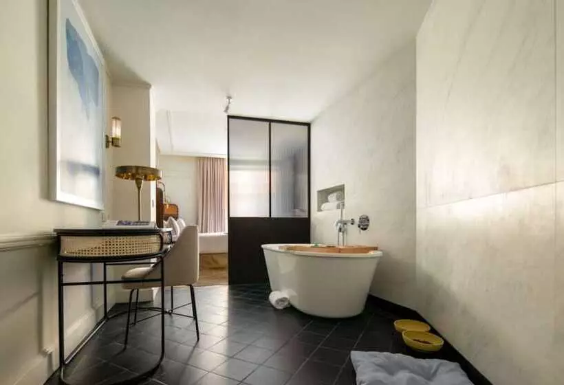 スイート, Only You Hotel Valencia