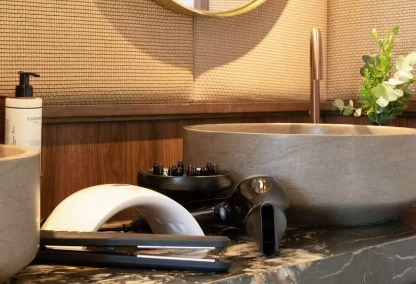 シティビュープレミアムルーム, Only You Hotel Valencia