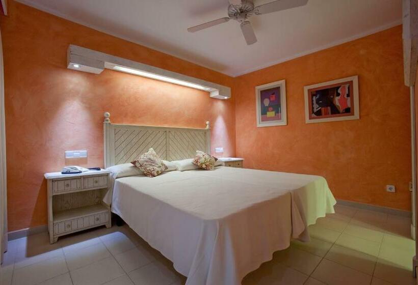 침실 2개 아파트, Royal Son Bou Family Club