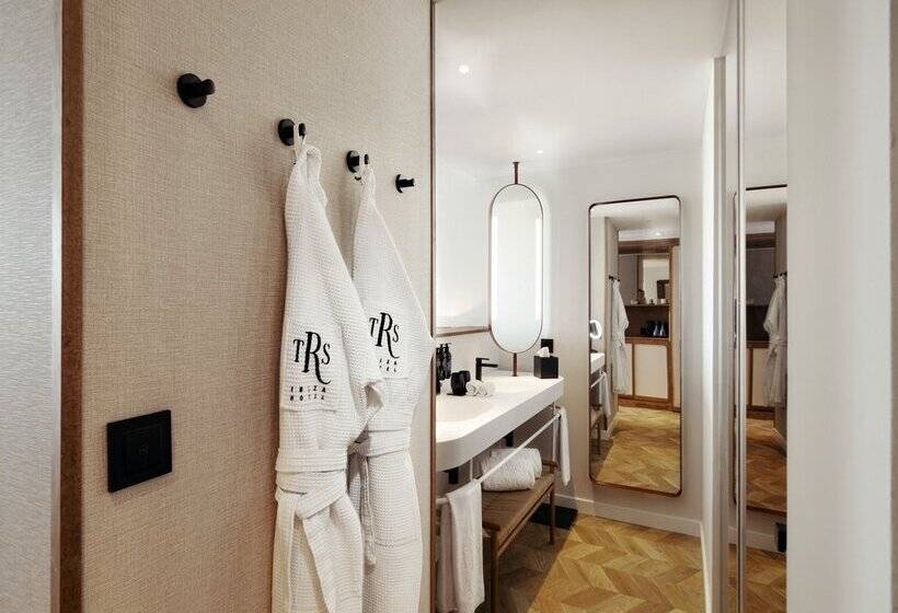 월풀욕조 주니어 스위트, Trs Ibiza Hotel - Adults Only