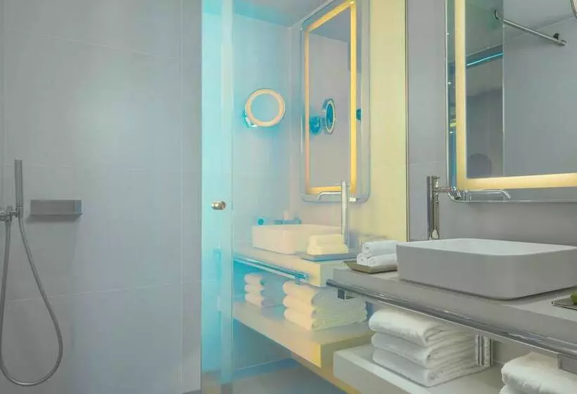 اتاق استاندارد با تخت دوبل, W Ibiza