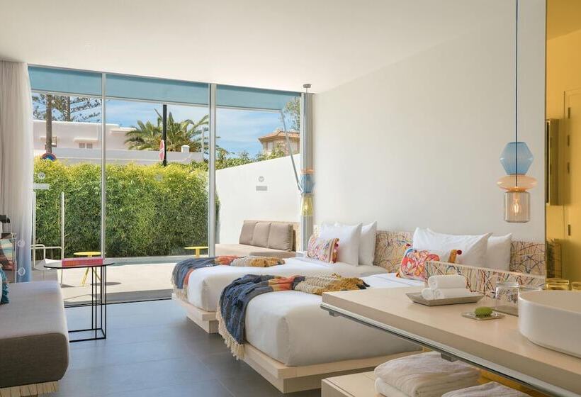 Номер Стандарт, W Ibiza