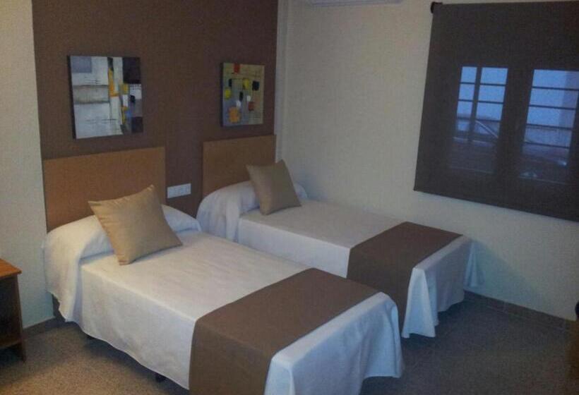 标准间, H. Ciudad De Lepe