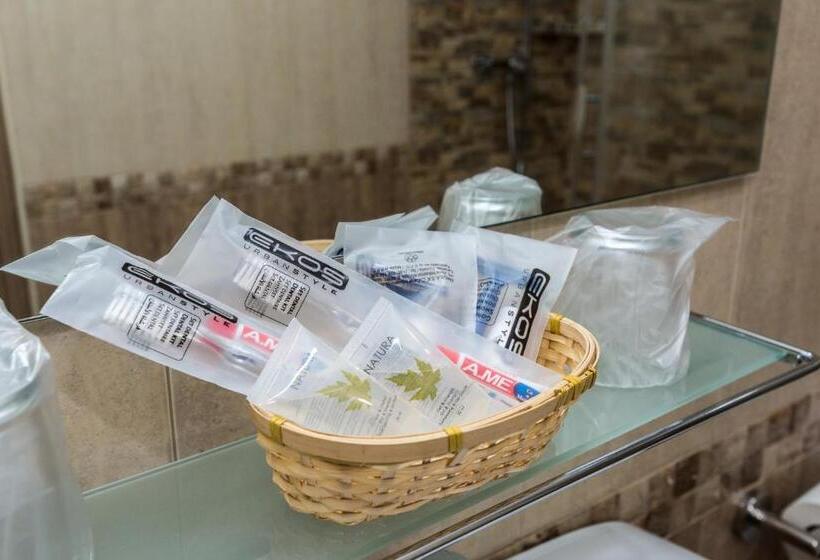 标准间, H. Ciudad De Lepe