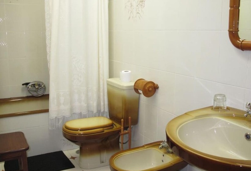 غرفة قياسية, Antoyana