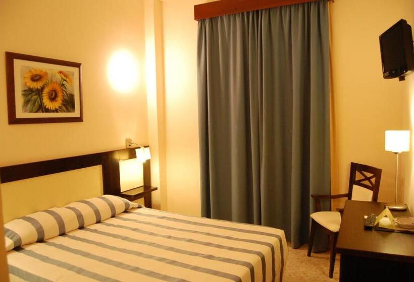 Номер Стандарт Индивидуальный, Castillo