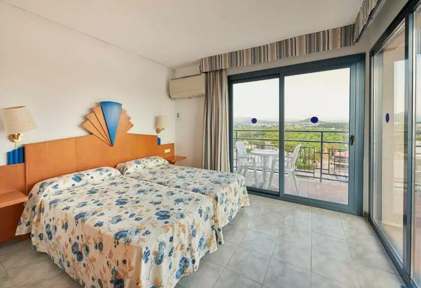 Quarto standard, Checkin Blanes