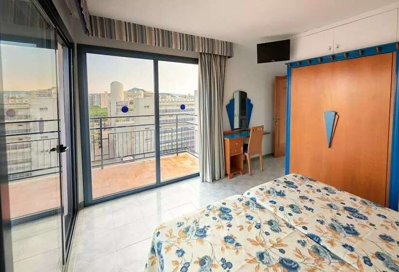 Quarto standard, Checkin Blanes