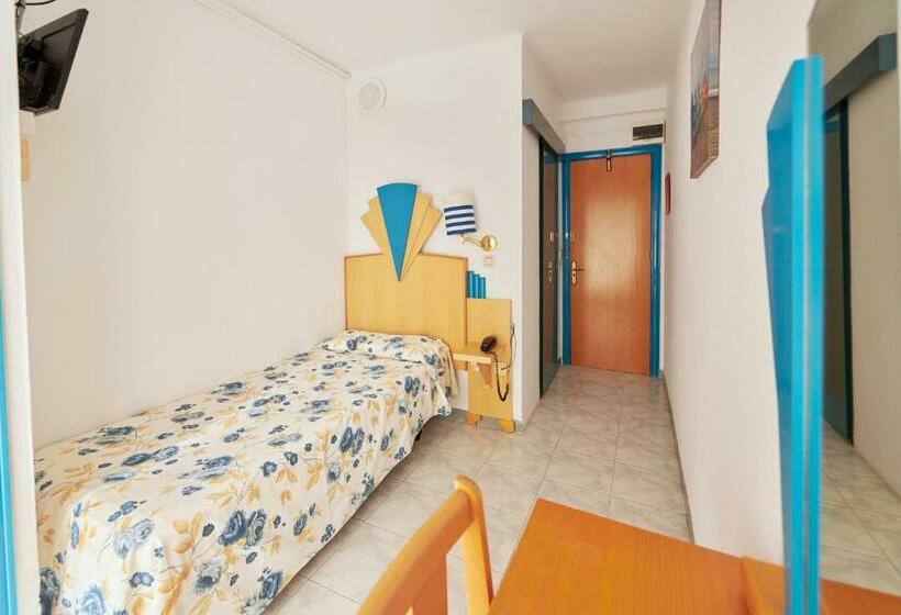 带海景的标准单人间, Checkin Blanes