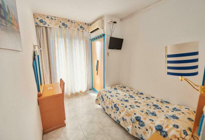 带海景的标准单人间, Checkin Blanes