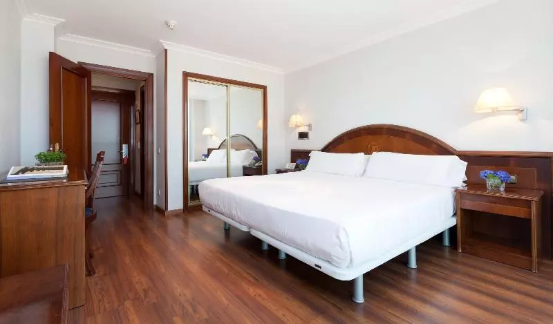 Quarto standard, Checkin Blanes