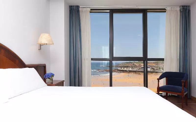 Quarto standard, Checkin Blanes