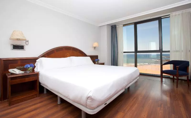 Quarto standard, Checkin Blanes