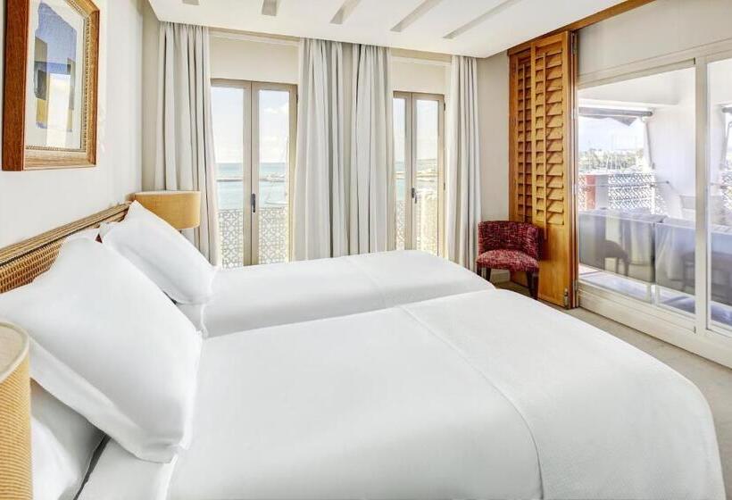 סוויטה עם טרסה, Mim Sotogrande