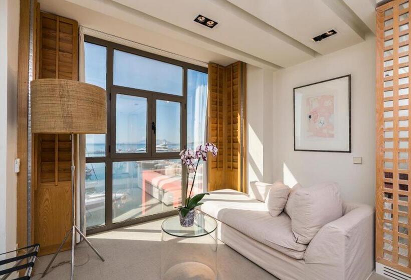 חדר דלוקס, Mim Sotogrande