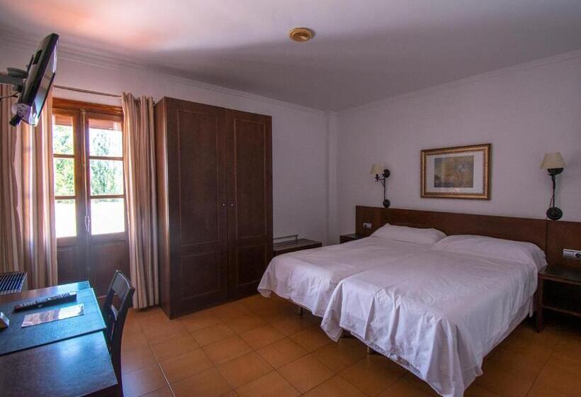 Номер Стандарт, Del Carmen