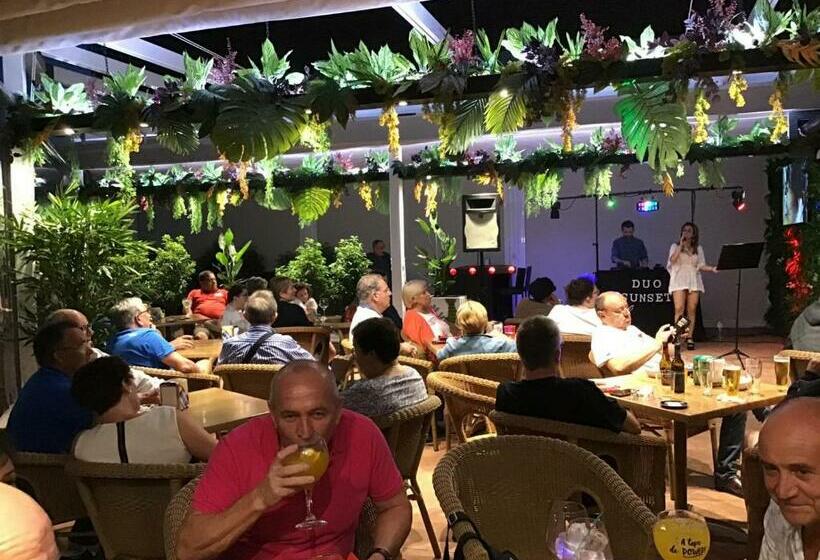 اتاق استاندارد, Gala