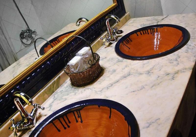 בקתה סטנדרטית, Galaroza Sierra