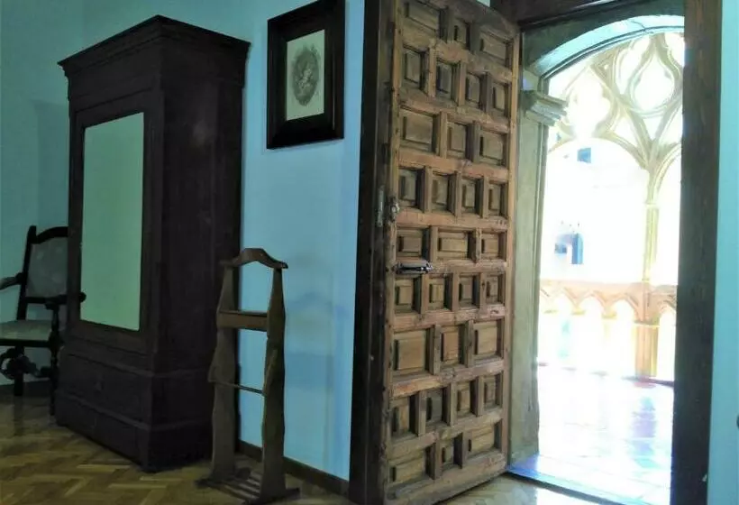 スタンダードルーム, Hospederia Del Real Monasterio