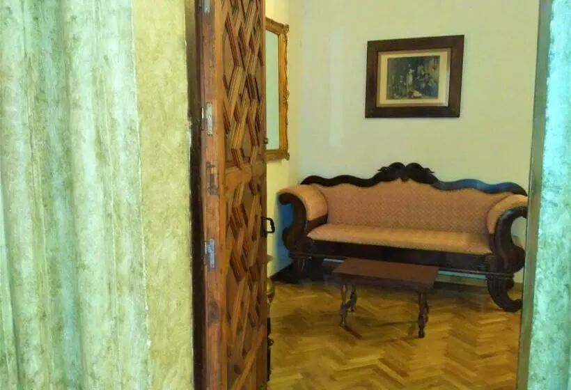 スタンダードルーム, Hospederia Del Real Monasterio