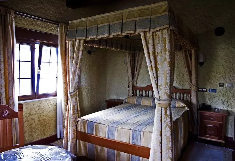Standart Oda, La Casona De Luis