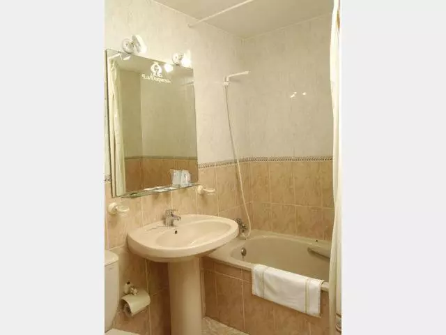 Chambre Standard, La Duquesa