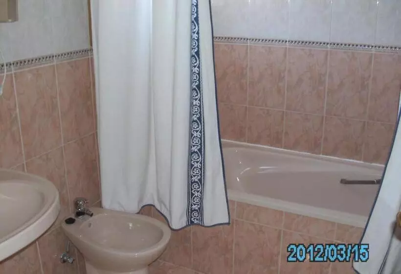 Chambre Quadruple Standard, La Duquesa