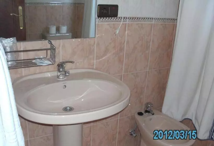 Chambre Quadruple Standard, La Duquesa
