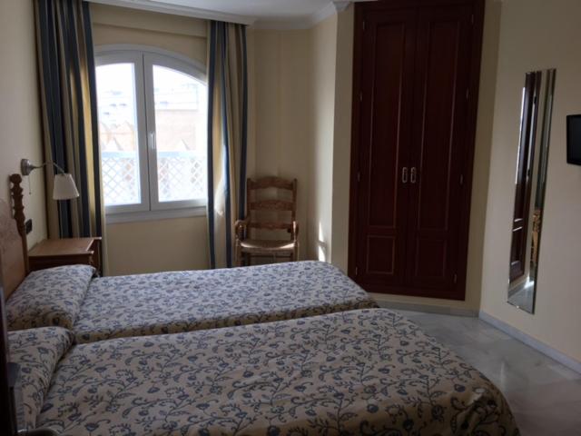 スタンダードルーム, La Española