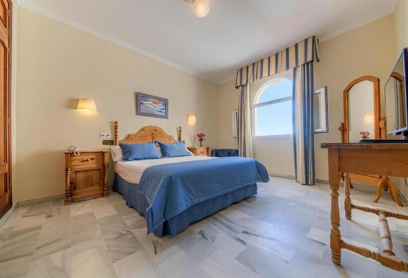 浴室共有スタンダード４人用ルーム, La Española