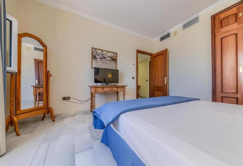 浴室共有スタンダード４人用ルーム, La Española