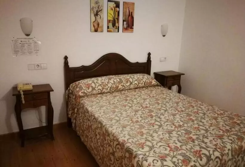 اتاق استاندارد, La Glorieta