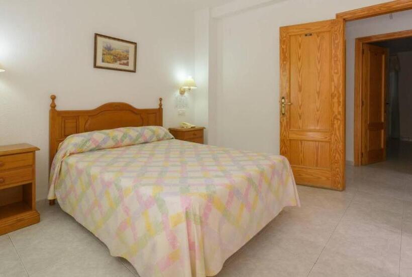 اتاق استاندارد, La Glorieta