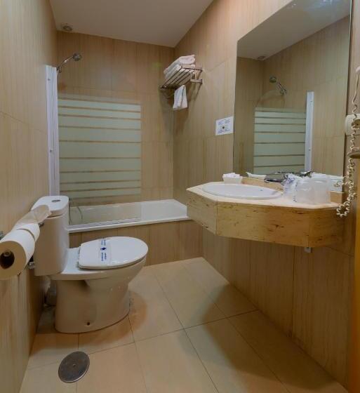 اتاق استاندارد یک نفره, La Mirada