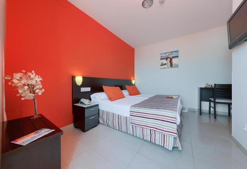 اتاق استاندارد, La Mirada