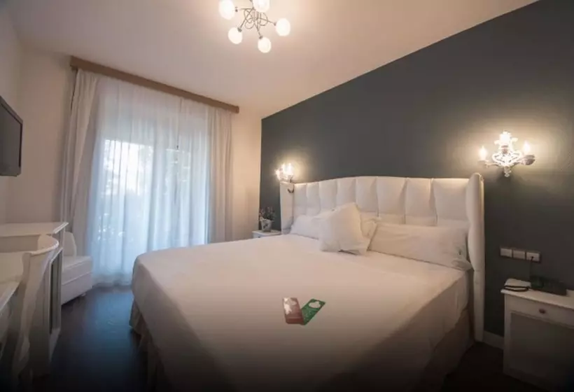 اتاق استاندارد, Los Angeles Granada