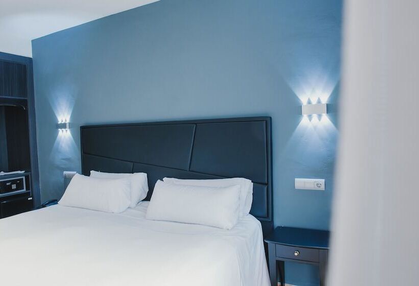 اتاق استاندارد, Los Angeles Hotel & Spa