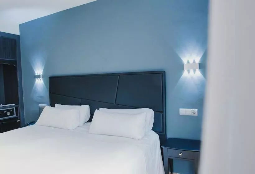 اتاق استاندارد, Los Angeles Granada